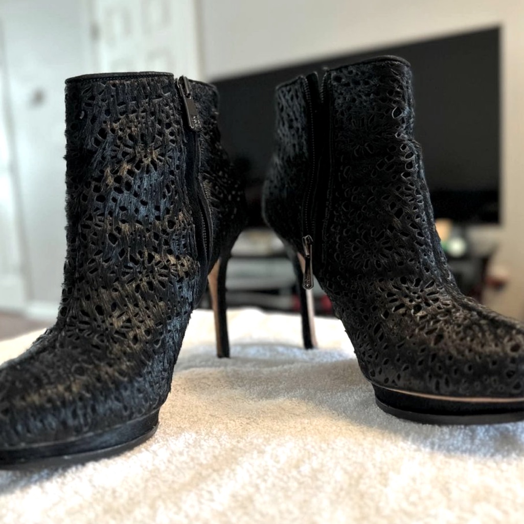 Bcbg Maxazria Ven Ankle Boots